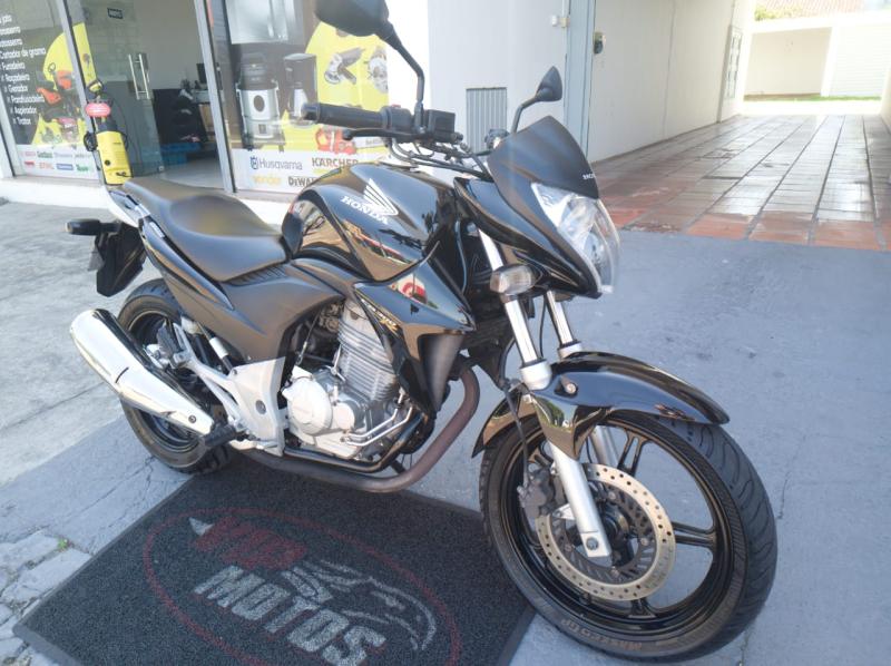  CB 300R