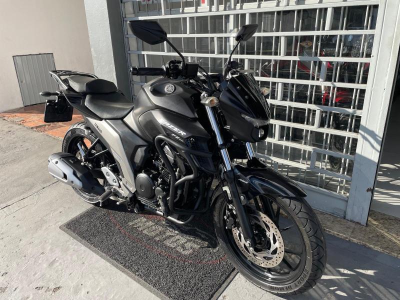  Fazer 250 Abs