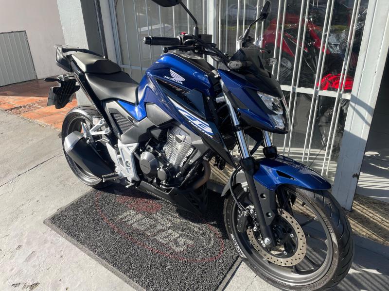 Honda - Cb 300f Twister Abs - 2023